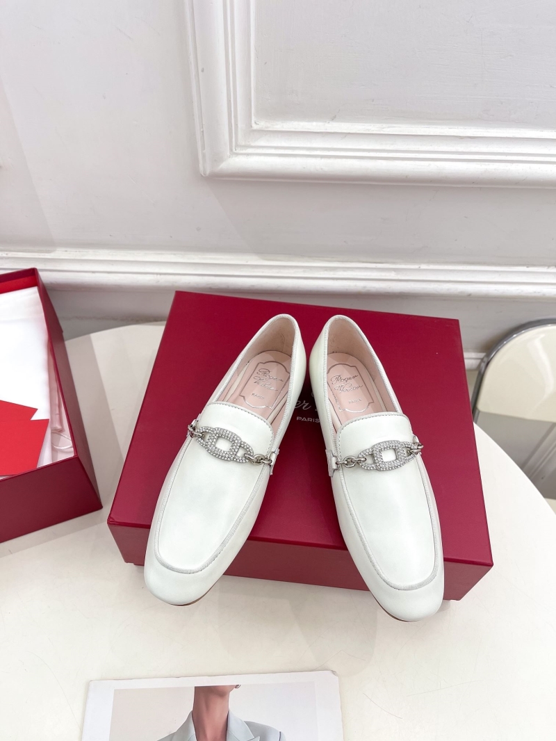 Roger Vivier flat shoes